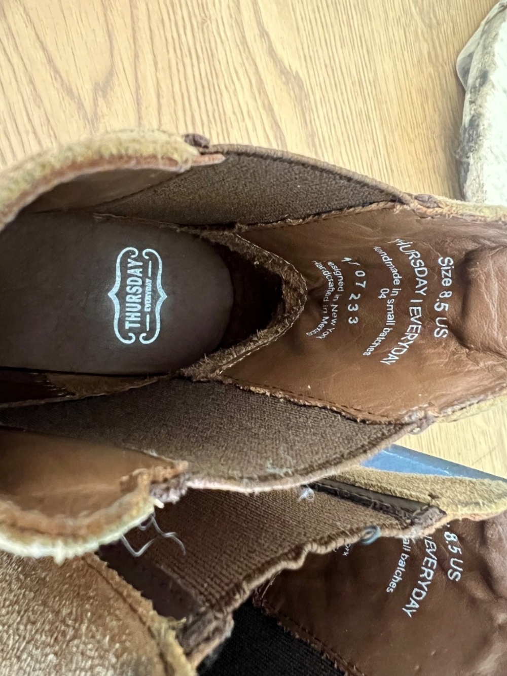 Garden Girl Thursday Boot Co, Chelsea Legend Size 8.5 “Safari” - Picture 4 of 8